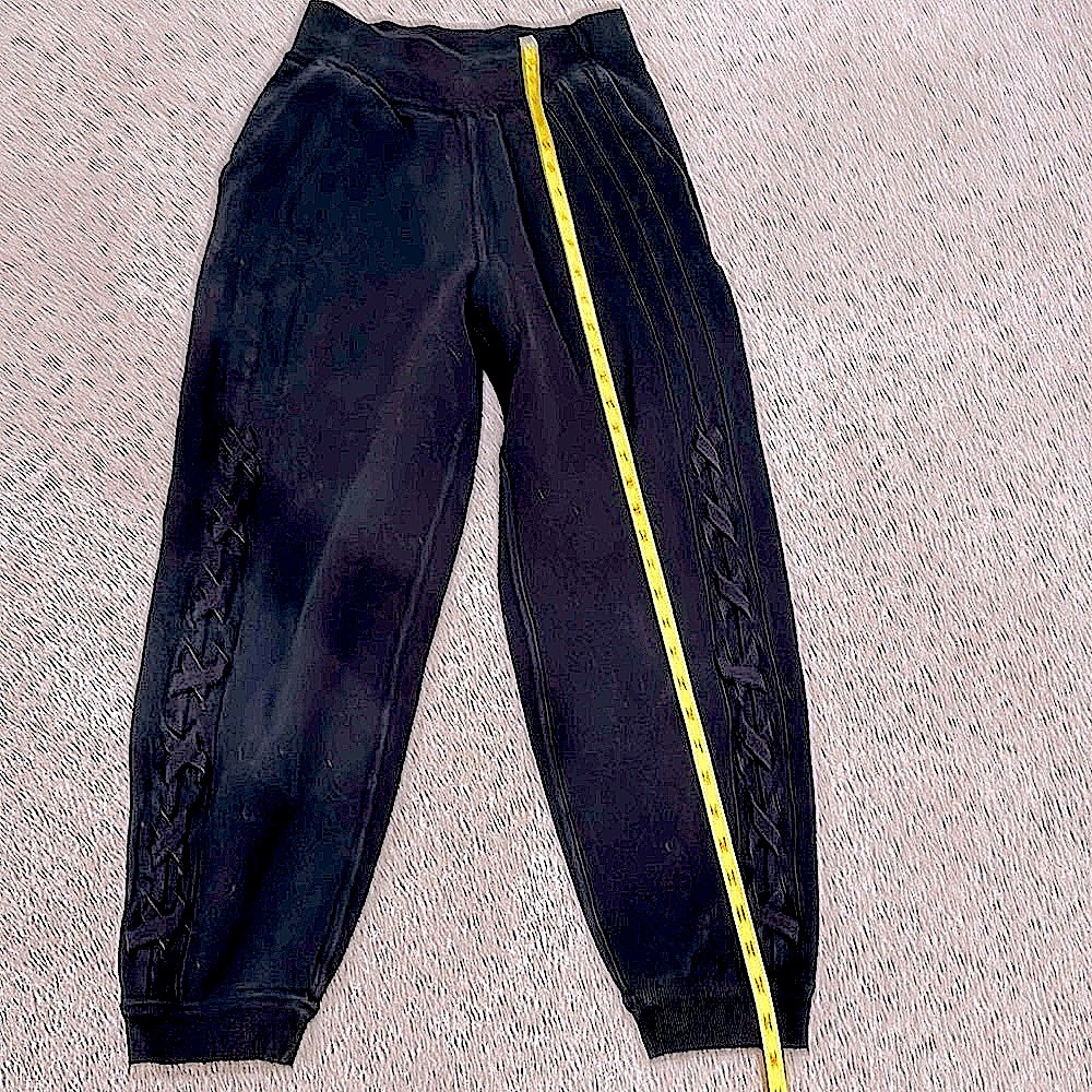 Lululemon Jogger Sweatpants - Picture 5 of 16